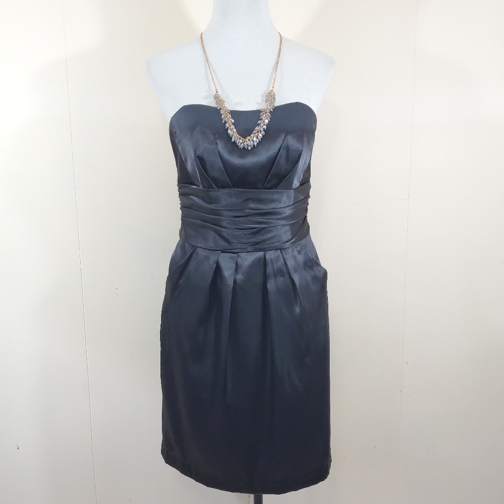 David's Bridal Satin black strapless bridesmaids dress with pockets Women size 4